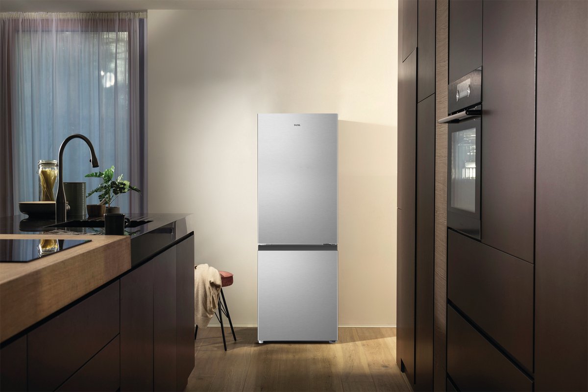 ETNA KCV343RVS review: stille RVS koel-vriescombinatie 39 dB