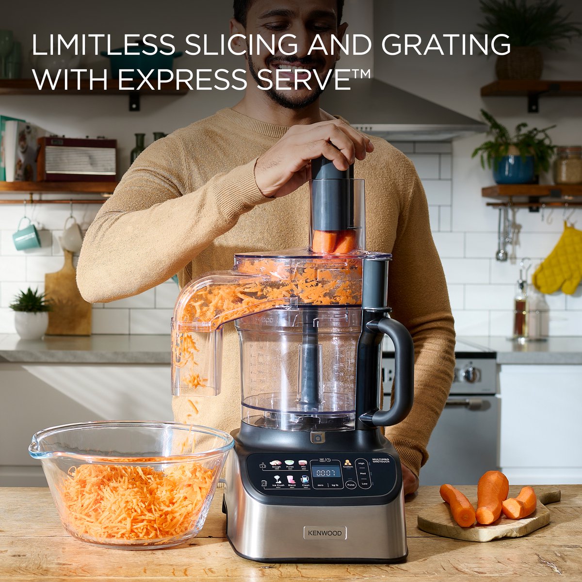 Kenwood MultiPro OneTouch - FDM73.850SS - Keukenmachine - Grijs review: sneller hakken, foodprocessor met veel accessoires