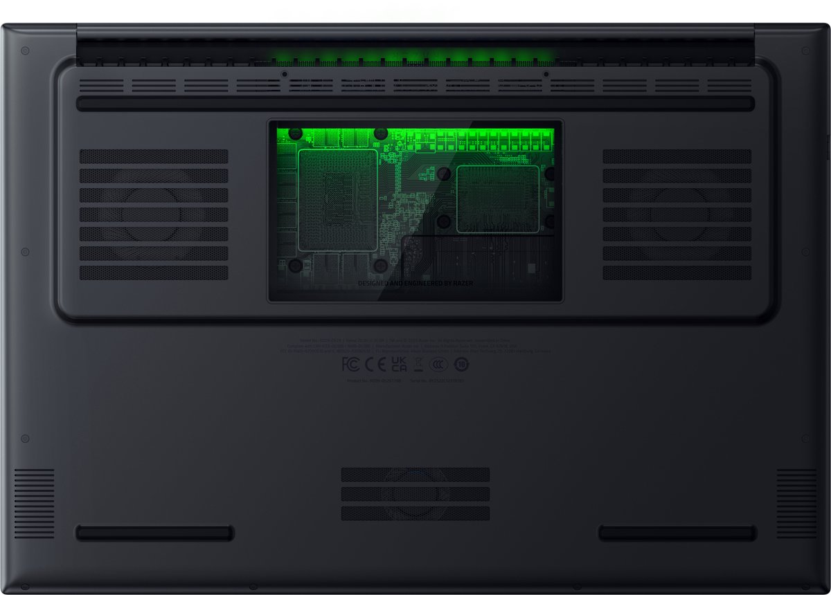 Razer Blade 18 Gaming Laptop review: 4K gaming op 240Hz