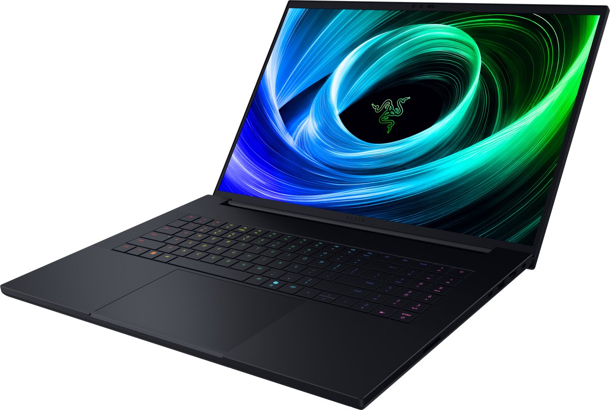 Razer Blade 18 Gaming Laptop review: 4K gaming op 240Hz