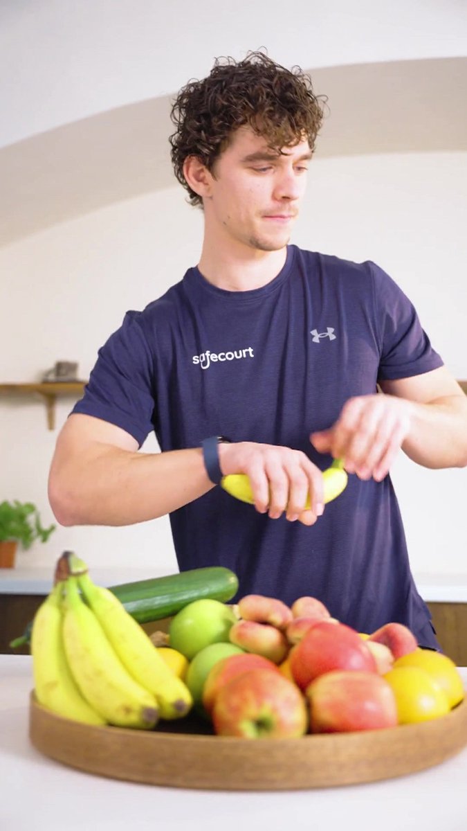 Safecourt Kitchen Power Blender – 1200W – Smoothie Maker voor IJs & Bevroren Fruit – BPA-vrij – To-Go Beker – Zwart review: razendsnel ijs crushen, beste blender voor smoothies