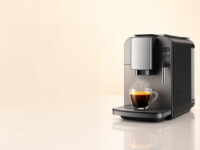volautomatische koffiezetapparaat met warmhoudplaat