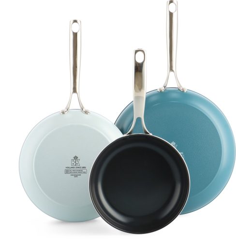 BK Sky Blue keramische inductie koekenpannenset 3 delig test oven