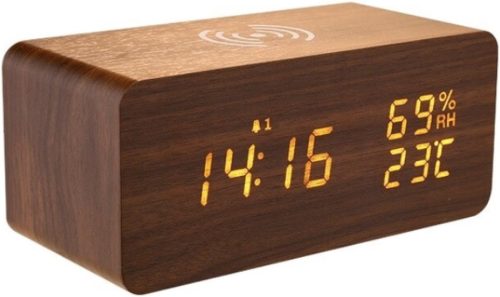 Houten Digitale Wekker review: draadloos opladen en weerstation