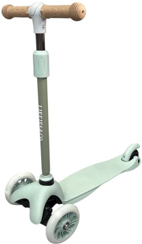 Liefjes & Co Kinderstep review: lichtgevende wielen en veiligheid